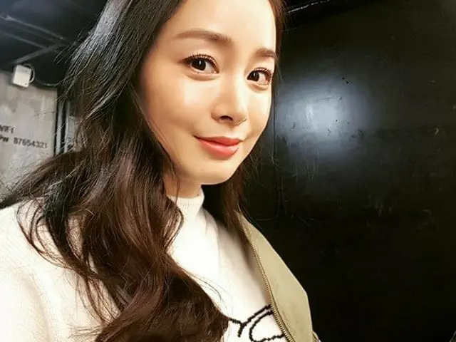 Actress Kim Tae Hee, released recent status after birth. State of ad shootingsite. I gave birth to t