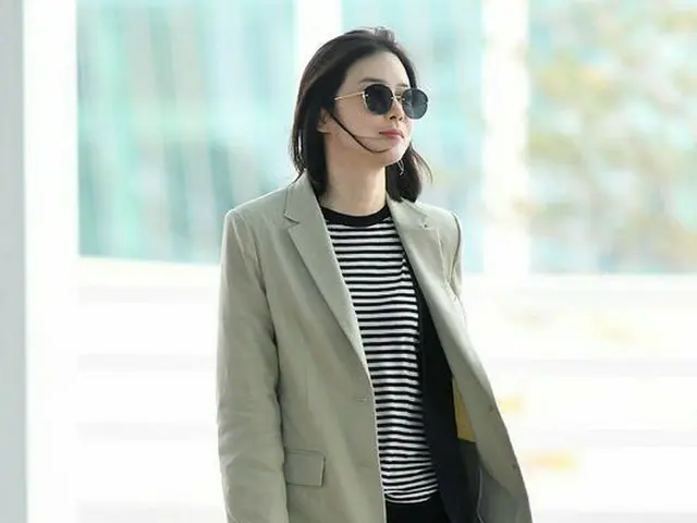 Actress Lee Bo Young, departure. Incheon International Airport. Forparticipation in Cannes Internati