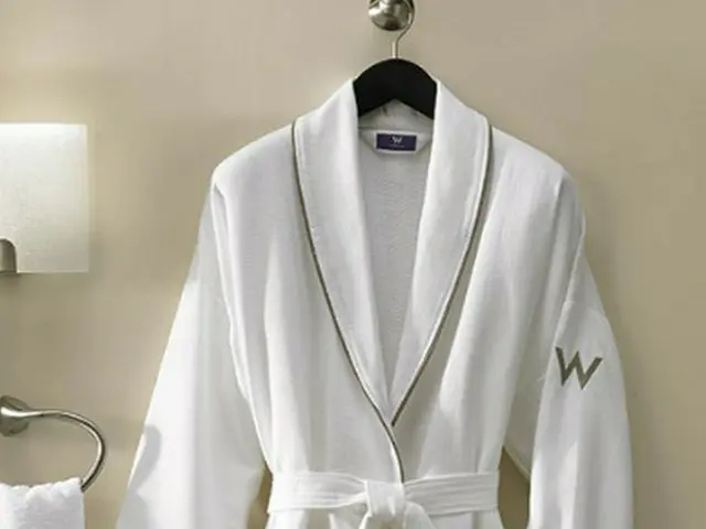 There is also a “W Hotel” gown released by Ku Hye sun and a “Singapore theory”.● The Korean media co