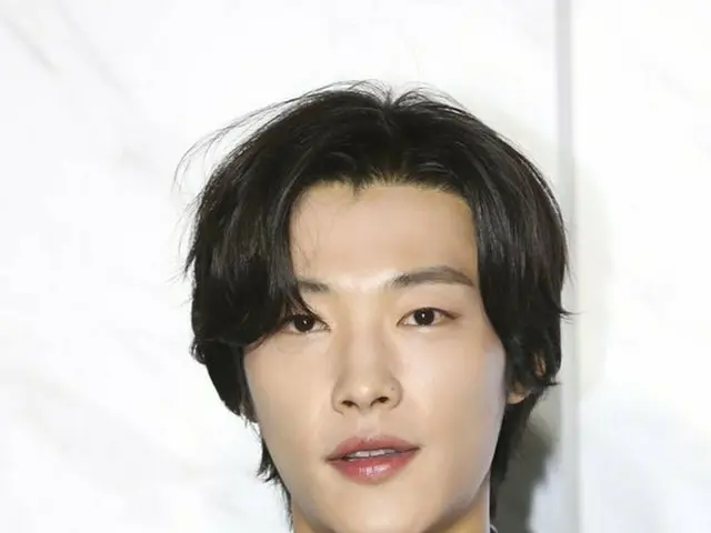 Woo DoHwan & Mun KaYoung, relationship rumors re-emerged. . ● The two managementoffices deny that th