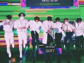 #GOT7, the moment of today's award is Hot Topic in Korea. ● Received the "Main P