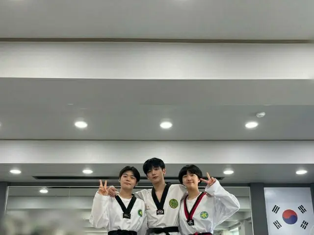 Wei, KIM YOHAN releases photo of his sister who looks a lot like him is HotTopic in Korea. Taekwondo