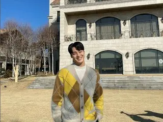 Greetings from actor Lee Tae Hwan at his enlistment. ..● Hello. This is Lee Tae 