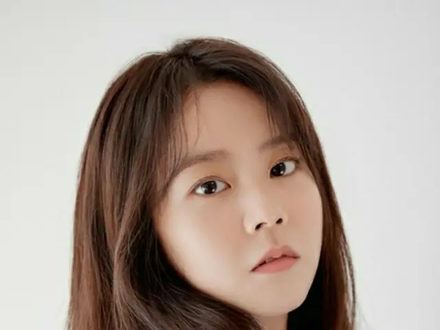 Seungyeon (KARA) is selected as the heroine of the movie ”How to fall in lovewith the worst neighbor