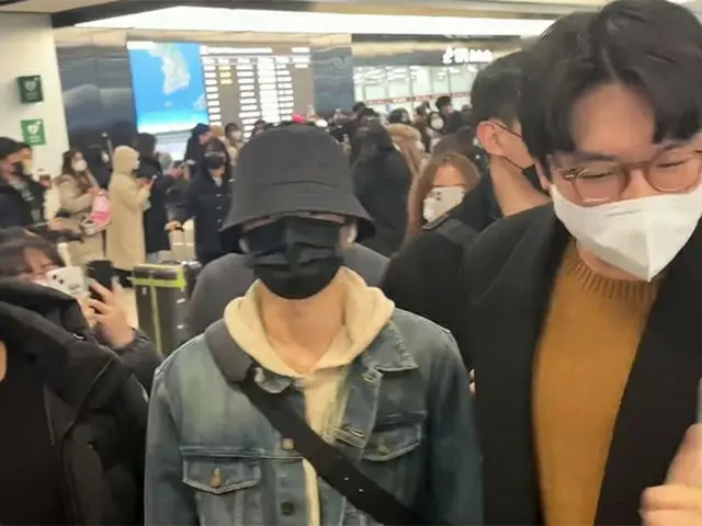 ”ENHYPEN” Jay just arrived at Gimpo International Airport. . .
