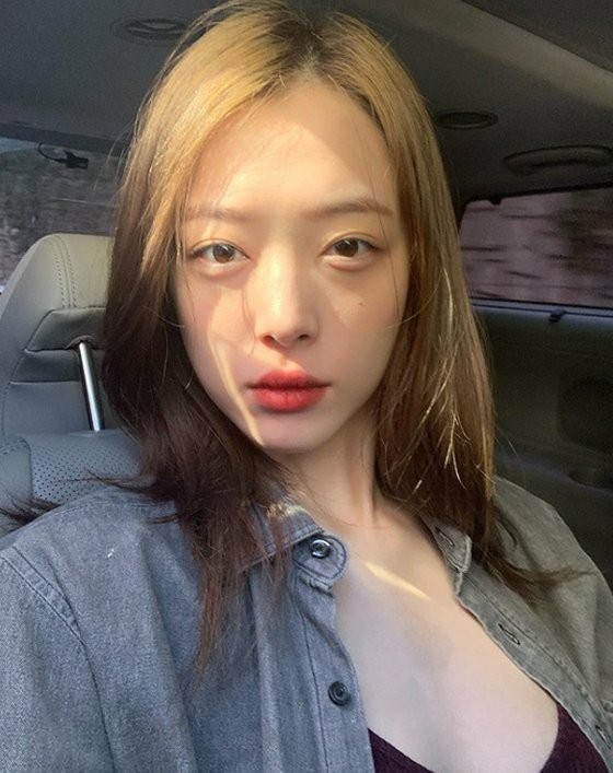 Sulli's mother uses her daughter? Her friend reveals her anger ... "She still use it"