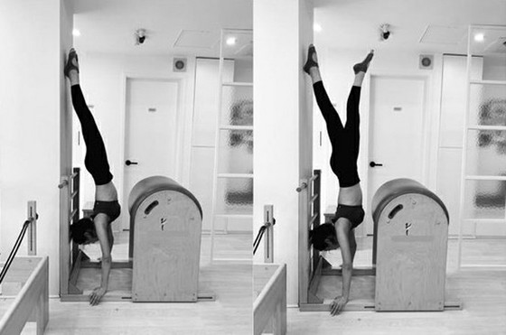 Taeyeon (SNSD), perfect handstand with her firm abs!