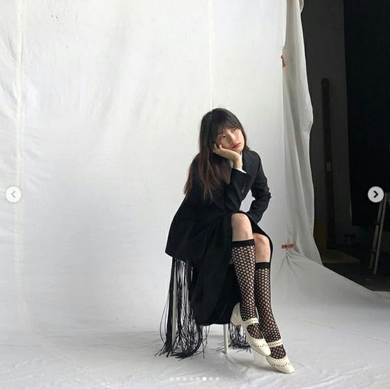 Suzy (former Miss A) recent photo was updated on SNS by Management SOOP.
