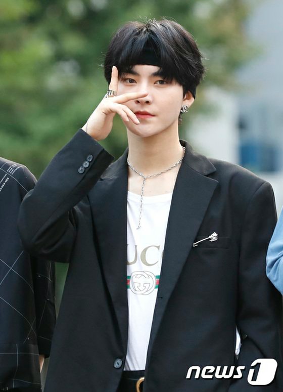 "THE BOYZ" former member Hwall leaving the management office Cre.Ker... Standing alone with new solo song release on 14th of this month.