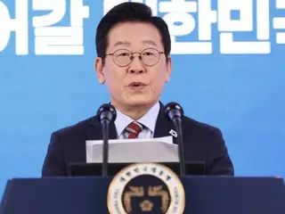President Lee's approval rating approaches 70%... opinion poll results - South Korean media