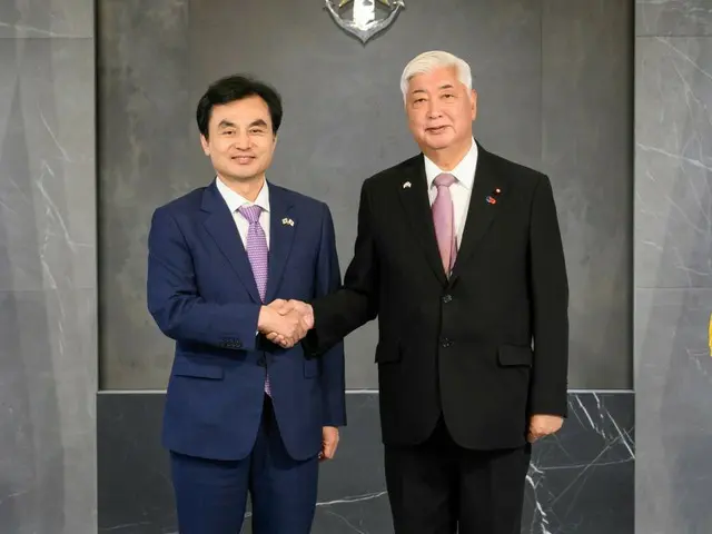 Japanese and South Korean defense ministers hold "meeting" in South Korea... "first time in 10 years" since 2015 = South Korean media