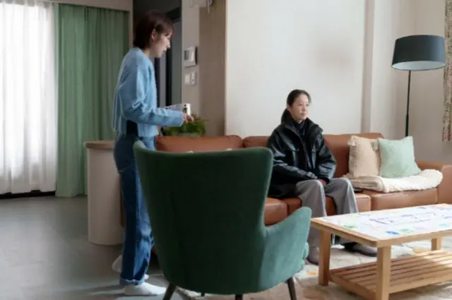 「カマキリ：殺人者の外出」コ・ヒョンジョン、嫁のキム・ボラを訪ねた…不安感増幅