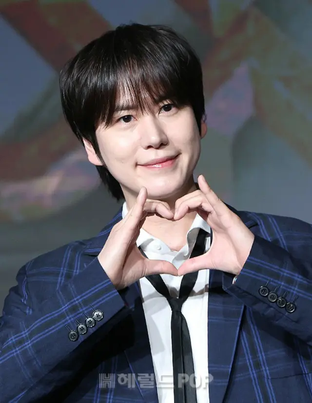 「SUPER JUNIOR」キュヒョン、ソロでカムバック