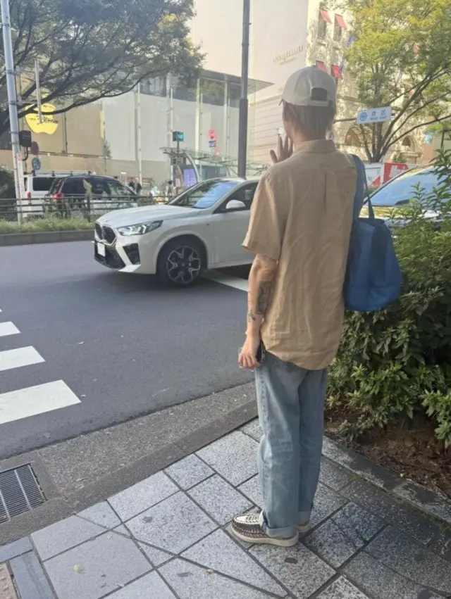 パク・ユチョン、日本で幸せな近況…ファンの応援の中「にっこり」