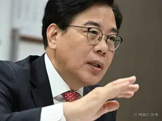 Song Eon-seok, floor leader of the People's Power Party, mourns the death of the computer network civil servant... President Lee Jae-myung's appearance on a variety show is inappropriate (South Korea)