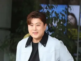 Has he found the courage to stand on stage? Singer Kim Ho-jun, who was imprisoned for drunk driving and hit-and-run, sends a letter from prison hinting at his return