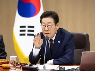 South Korean President Lee Jae-myung's approval rating "falls" for six consecutive weeks