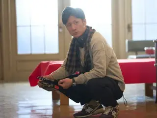 Director Lee Sang Yi of the film "National Treasure" visits Seoul after Busan... Surprise visit to Korea on November 12th
