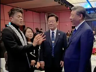 JY Park (Park Jin Hee-yeon) talks with Chinese and Korean leaders, "I hope the people of China and Korea will become closer through pop culture"