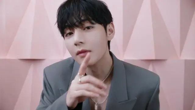 「BTS」V、日本初単独CM出演！Yunth新CM「君の肌に」篇公開…「僕と一緒にYunthしよ!」インタビュー&メイキングも解禁6