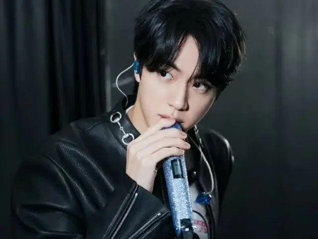 BTS' JIN's "Prince Aura" is One of a Kind... His GUCCI Concert Outfit is a Hot Topic Again