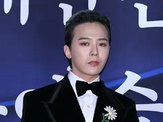 G-DRAGON named "Best Dressed Man of the 21st Century" by Complex, putting him on par with Kanye and Beckham