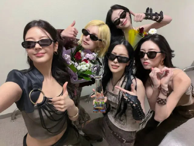 ITZY takes first place on Music Bank... "We're happy to be ranked first for the first time since our contract renewal"