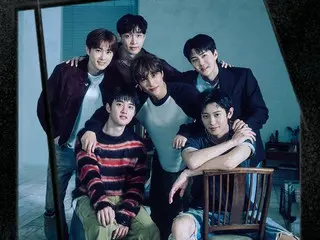 EXO releases poster for fan meeting "EXO'verse"... All seats sold out in advance