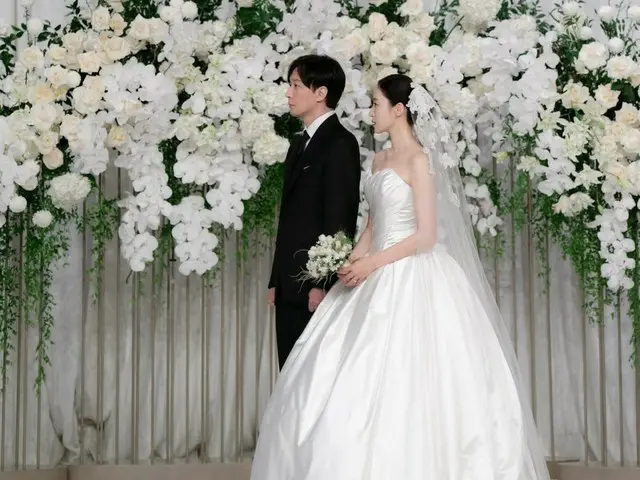 Eun Jung (T-ARA) marries director Kim Byung-woo, "We will respect each other and live our lives together"... Published on her Instagram