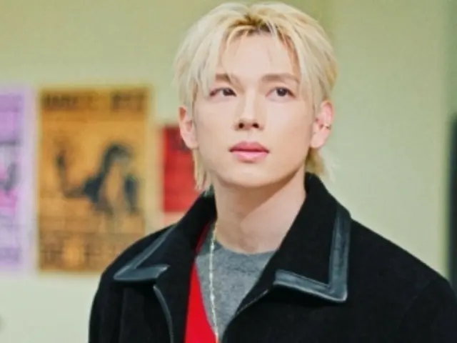 Yim Siwan (ZE:A), solo debut with SM... "You are 'the reason'" romantic moment