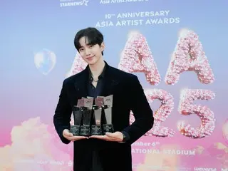 Lee Junho (2PM) wins four awards at "10th Anniversary AAA 2025"... His impressive presence as an MC