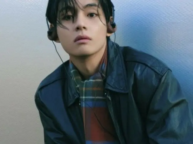 BTS' V's "Christmas Tree" Selected as "Best Christmas Song of the 21st Century" by Billboard