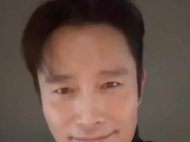Actor Lee Byung Hun keeps his promise to his wife Lee Min Jeoung... Celebrating 500,000 subscribers with "mosaic removal"