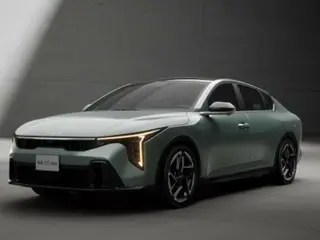 Kia Motors unveils new sedan "K4", also equipped with generative AI = South Korea