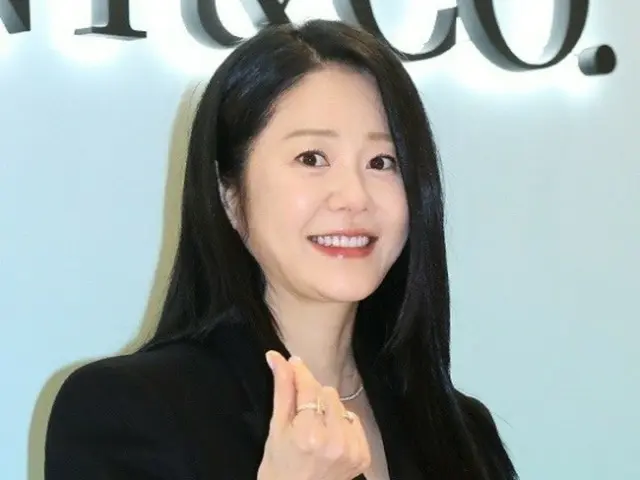 Actress Ko Hyun Jung, divorced and children raised in a wealthy family... Truly shocking news