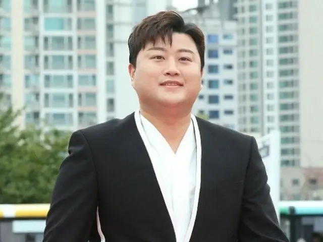Kim Ho Joong claims he "did not drink" but his drinking habits are coming to light one after another... Searches are also conducted on the bar he visited