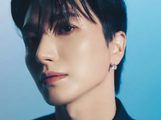 "Say Less" introduced by SUPER JUNIOR's ITEUK... the epitome of adult sexiness