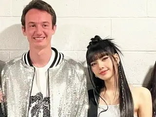 Arnault, "LISA (BLACKPINK)'s boyfriend," visits Korea for BLACKPINK's concert... Attention on his unwavering love