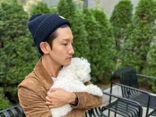 "TVXQ" Changmin spends a peaceful weekend with his beloved dog