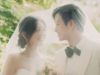 'Queen of Tears' Kim Soo Hyun & Kim JiWoo Won's tribute full of all-time wedding snaps