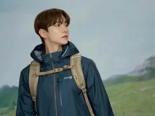 2PM's JUNHO, a refreshing and mature outdoor look... a visual that makes you want to go hiking with him
