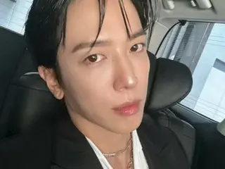 CNBLUE's Jung Yong Hwa releases a wonderful selfie... "Having fun" after meet and greet event