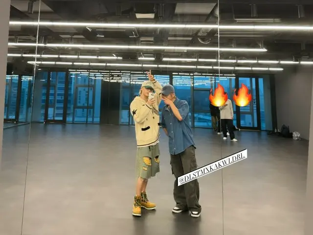 Fans rejoice at SHINee's Onew & TAEMIN's practice room photo!