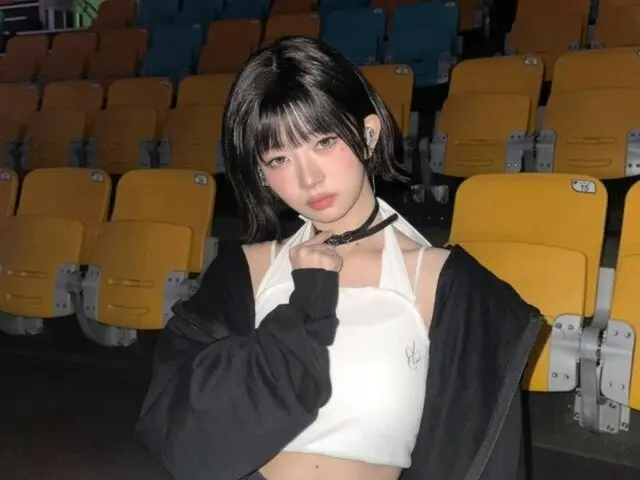 "IVE" Lay draws attention with his cartoon-like visuals