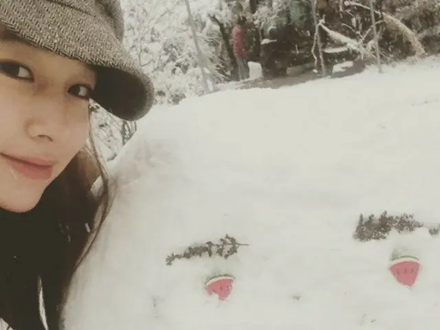 Lee Min Jon, updated SNS. Together with the snowman.