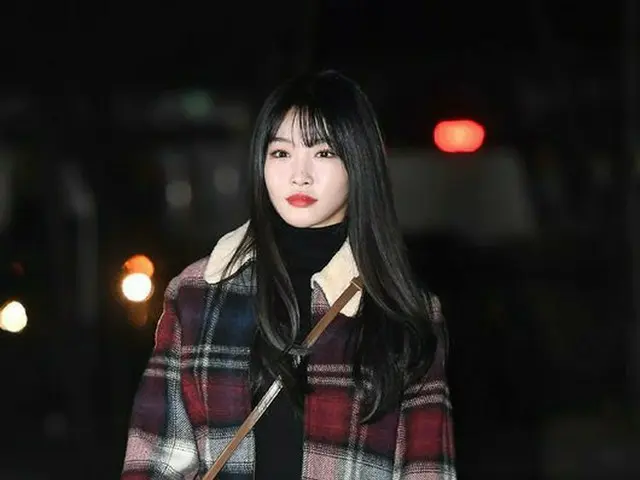IOI former member CHUNG HA, arriving to work ”Music Bank”.
