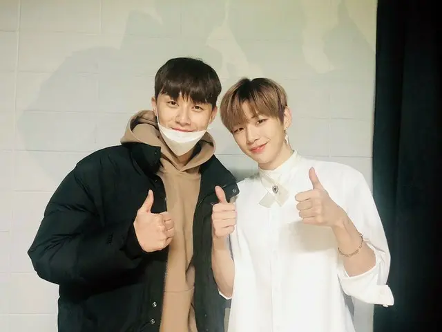 【G Official】 WANNA ONE_ Kang Daniel, released photos with actor Park Seo Jun.I appreciate the suppor
