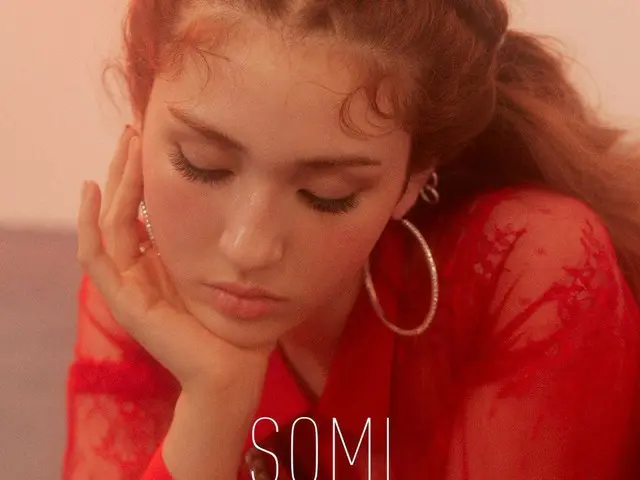 I.O.I former member Jeon Somi changes solo debut date. ● June 13th. ● JYP era,predicted to debut in