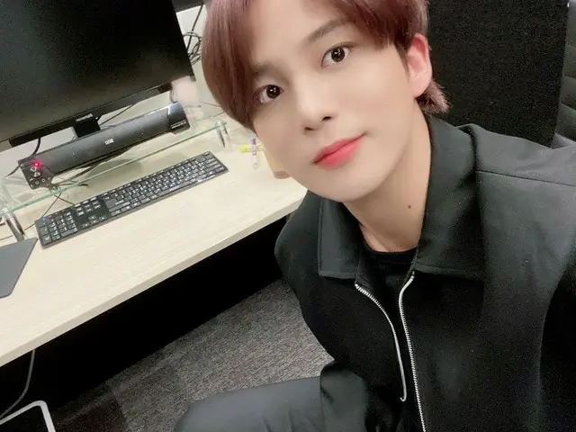 [T Official] ATEEZ, [#Jungho] Today, the day I really want to see ATiny 😊 #ATEE