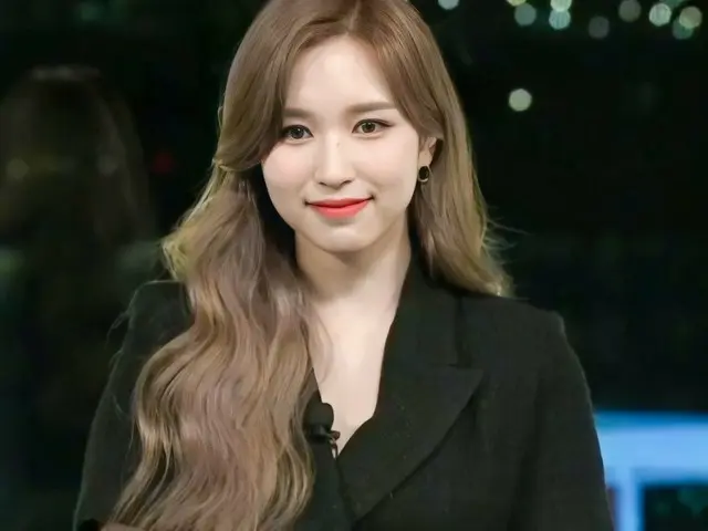 #TWICE Mina, new styling is trending in Korea.